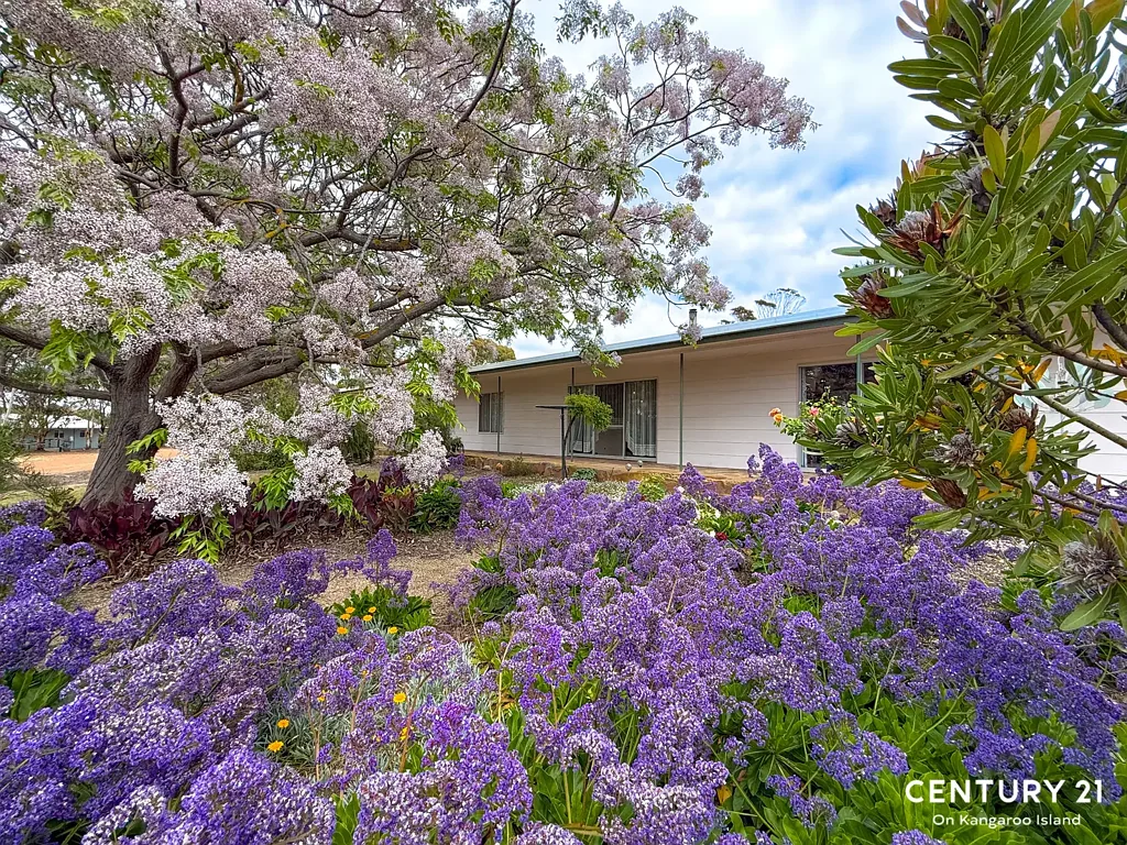 Brownlow Ki 6部屋 Rural Living, 2 Homes on 3.26 Hectares