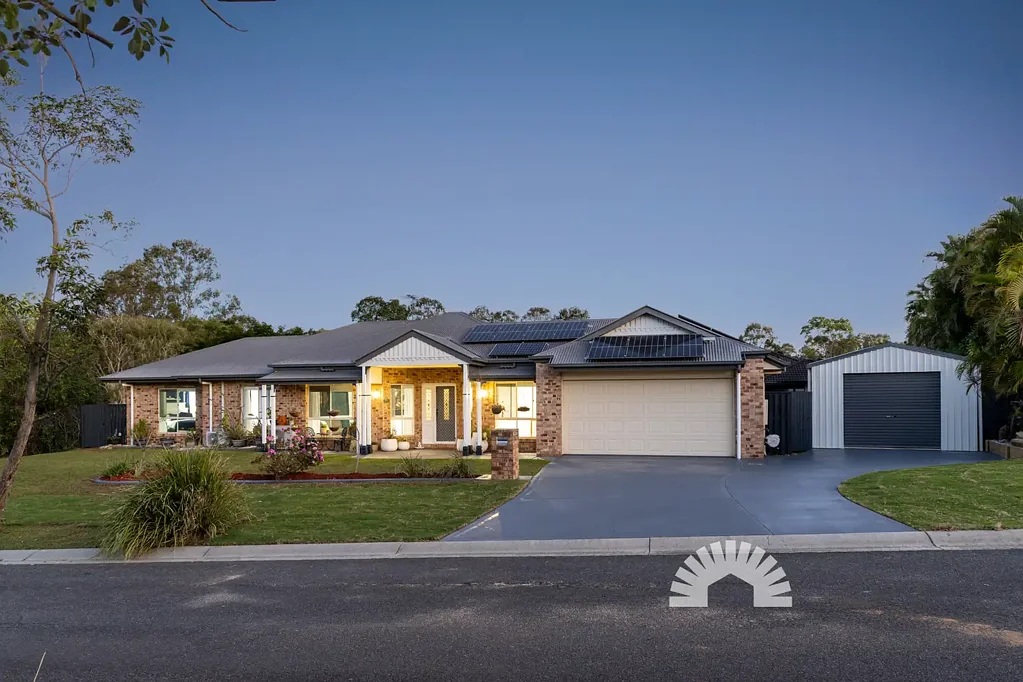 Narangba 4chambre Spacious Family Living with Endless Outdoor Potential