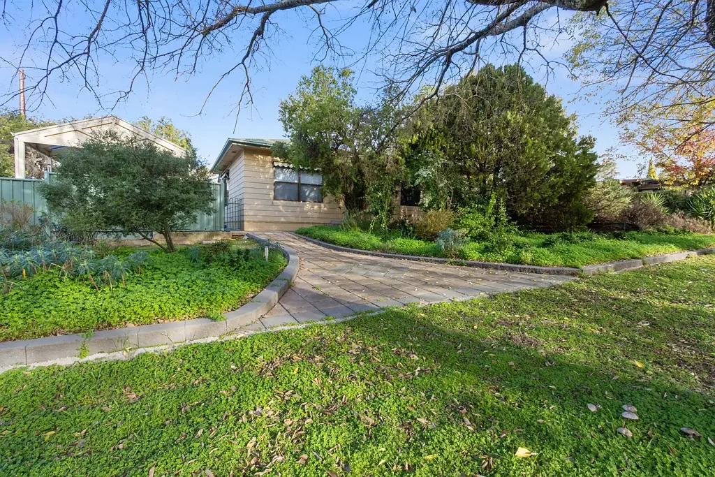 Clare 4બેડરૂમ Spacious Family Living in a Prime Clare Location