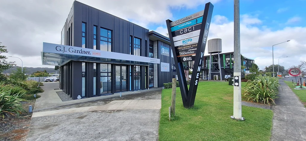 Huapai For Lease - Prime Office/Retail Space - Huapai