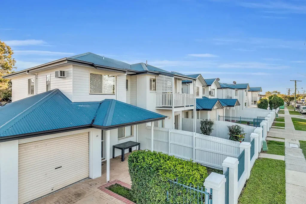 Acacia Ridge 3 Bedroom ACT NOW TOWNHOMES IN ACACIA RIDGE READY TO MOVE IN !!
