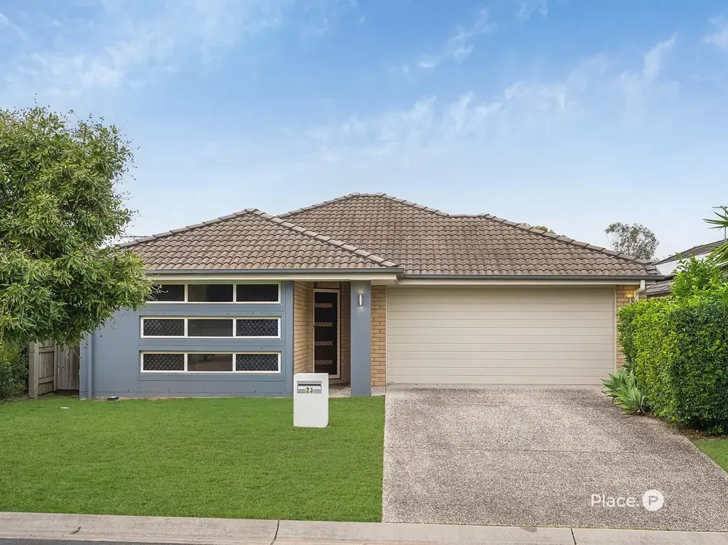 North Lakes 3Moenga Parkside Living In Prime Location