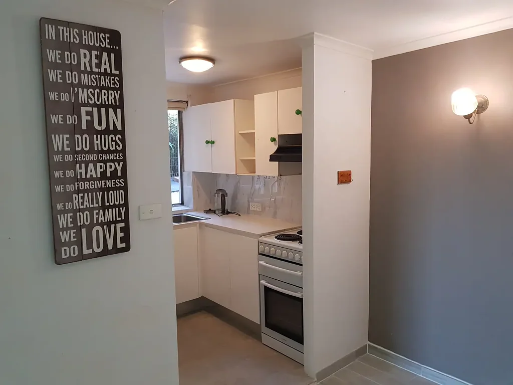 Modern Furnished 2 Bedroom Granny Flat | Water & WiFi Included | Carlingford