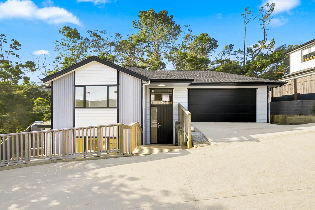 12 Mara Way, Sunnyvale, Waitakere City, Auckland Great Area