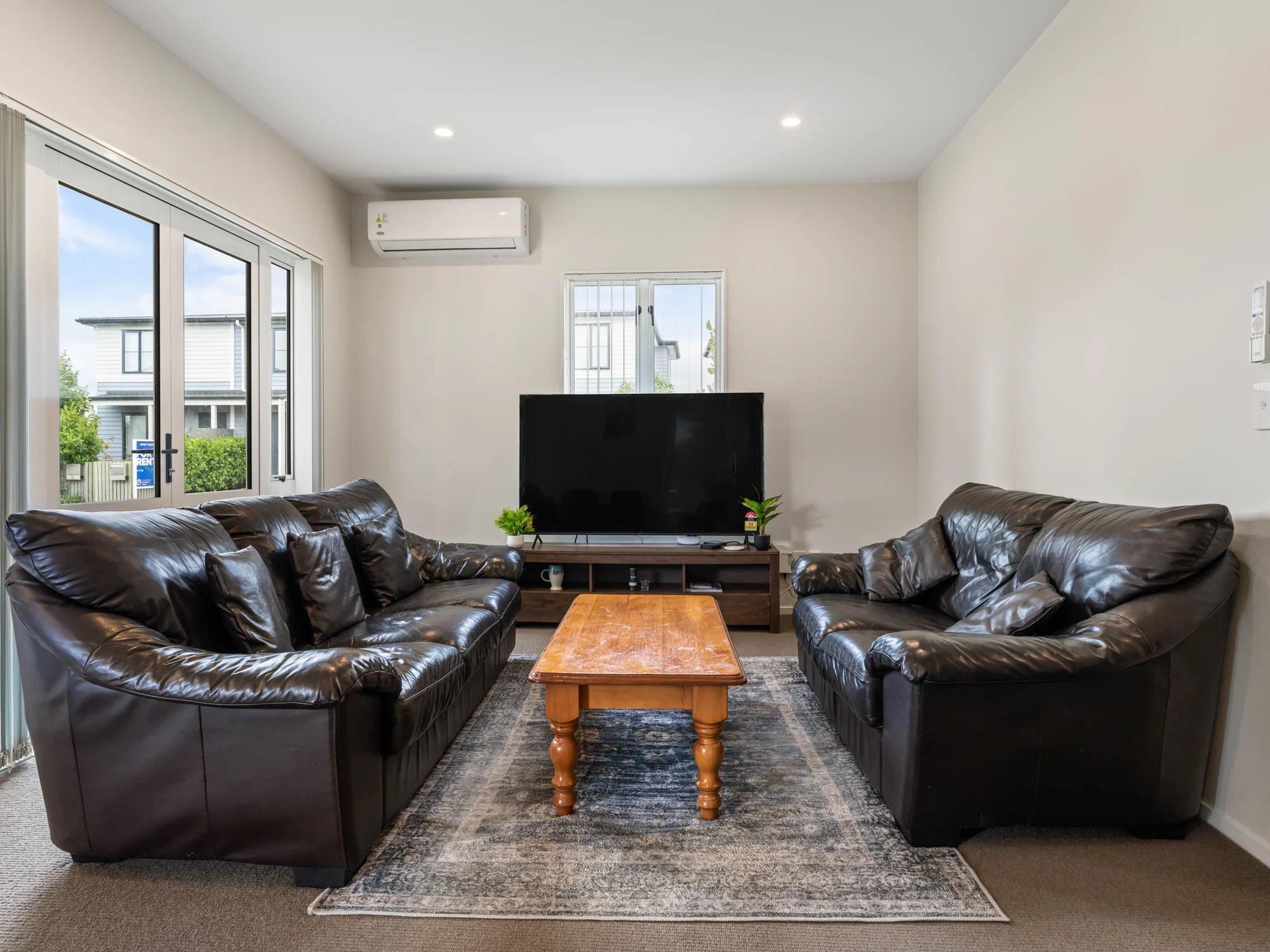 4 Saddleback Crescent, Papakura, Auckland, 5 Schlafzimmer, 2 Badezimmer, House