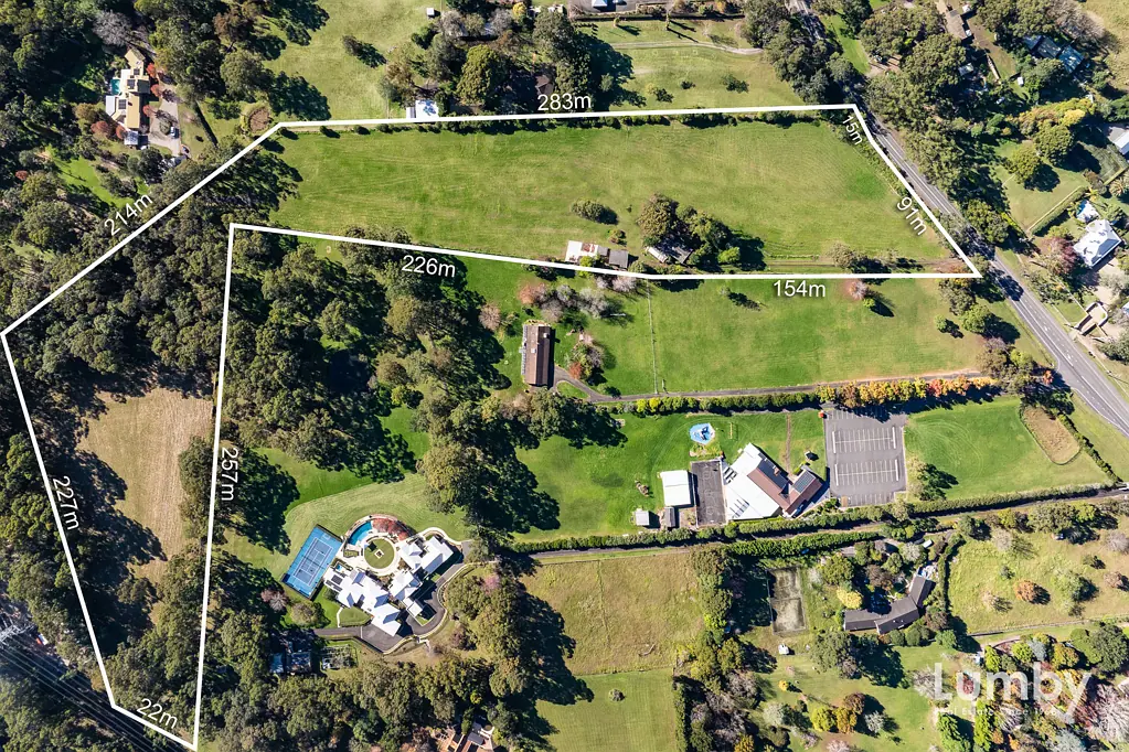 Dural 3Habitaciones First Time Offered in Over 65 Years 11.7 Acres