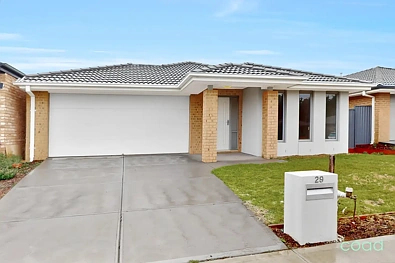 29 Barrett St, Lancefield, VIC 3435, 4 slaapkamers, 2 badkamers, House