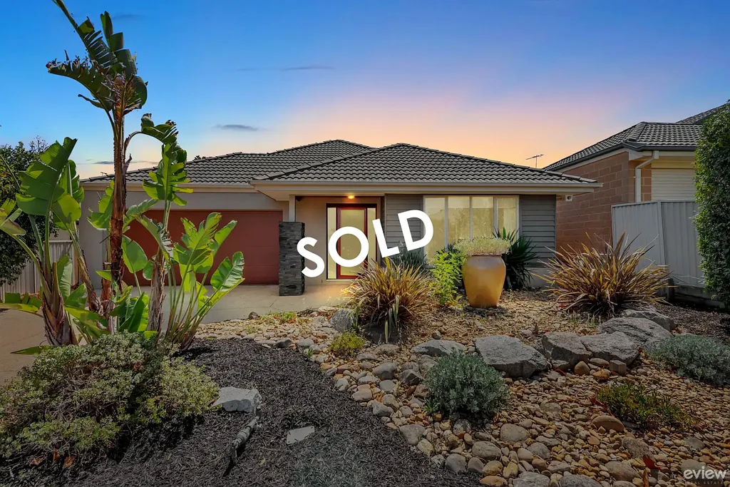 14 Eventide Rise, Pakenham, VIC 3810