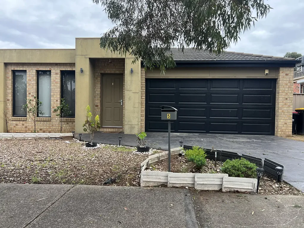 THREE BEDROOM FAMILY HOME