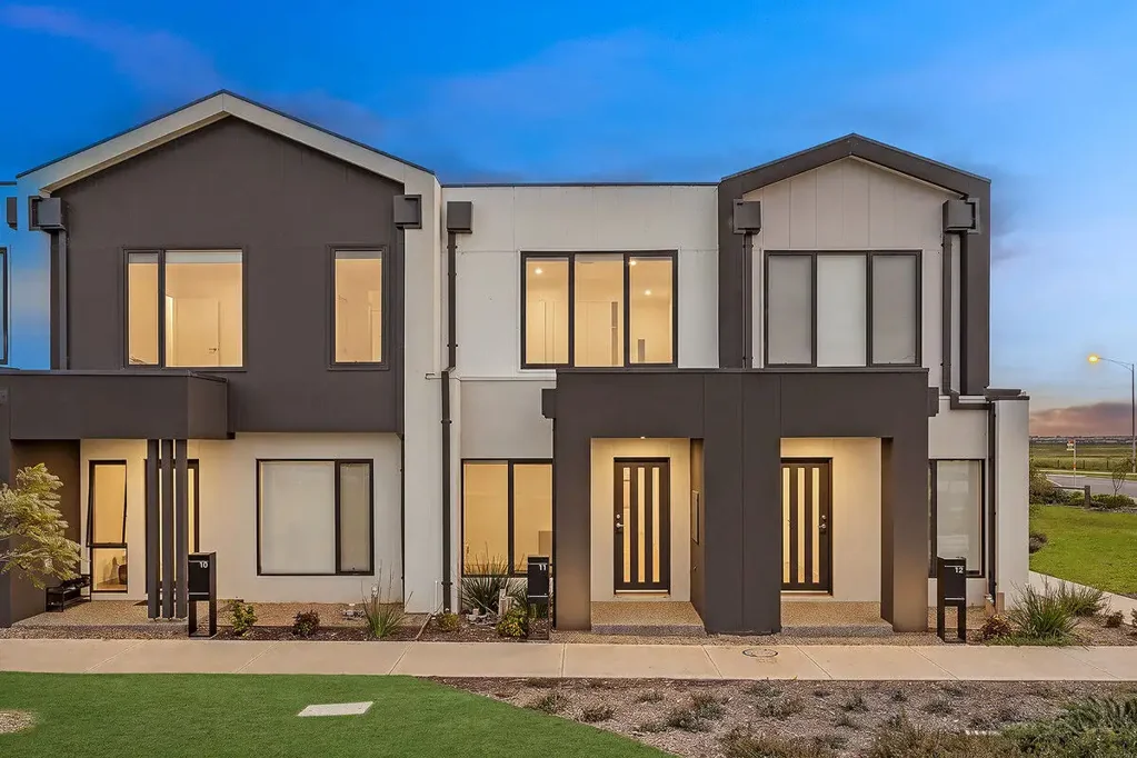 Clyde North 2 Bedroom Live the Resort Life Everyday