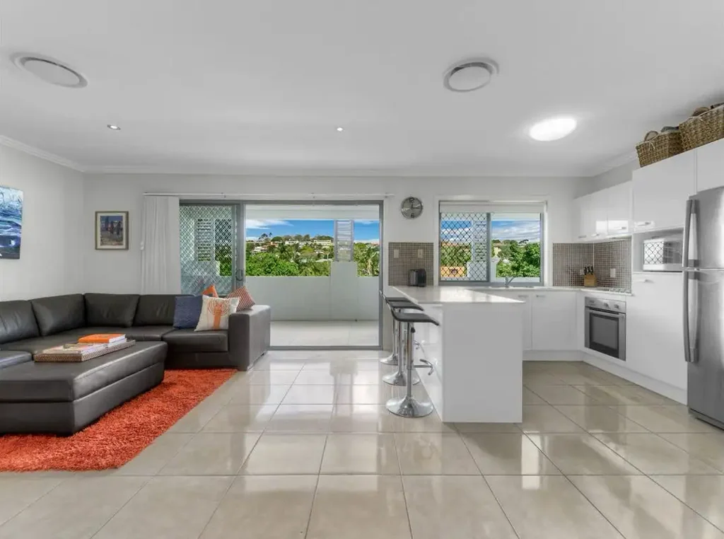 Modern Unit Living in Clayfield