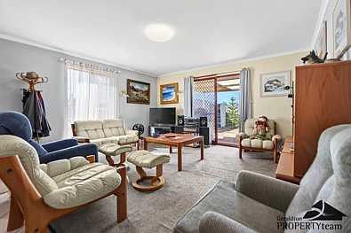 客厅 - 30 Utakarra Road, Rangeway, WA 6530