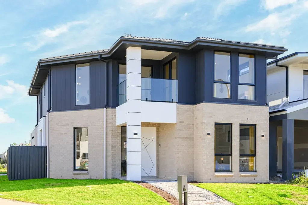 Near New Five Bedroom Family Home!