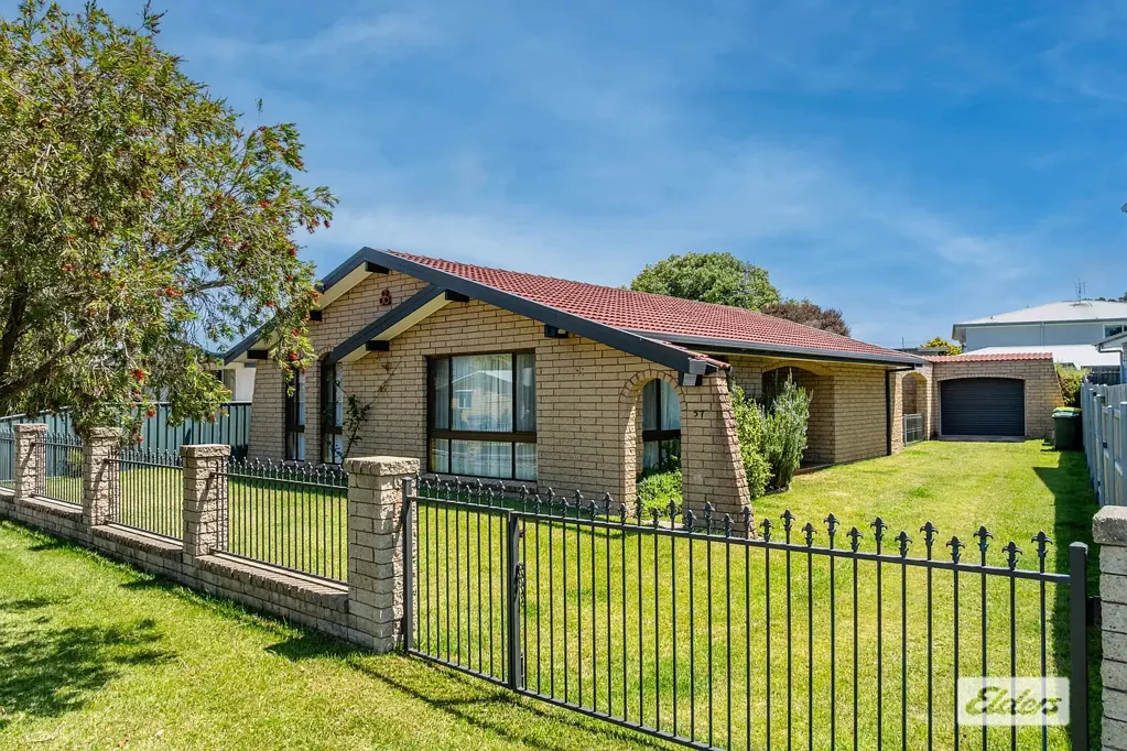 57 Ainslie Parade, Tomakin, NSW 2537