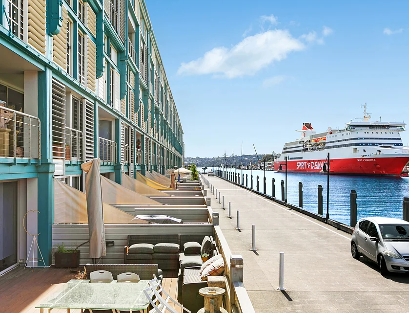 561/6C Cowper Wharf Roadway, Woolloomooloo, Sydney CBD, 1 habitaciones, 2 baños, Apartment