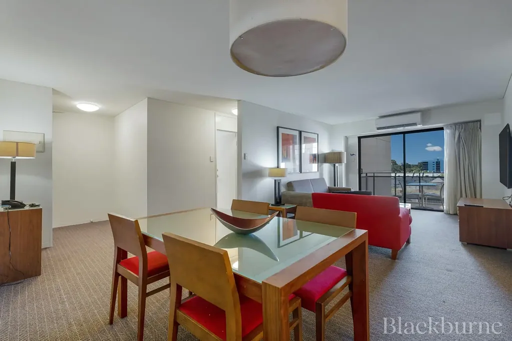 Perth 2Kwarto Mantra on Hay Investment Opportunity!