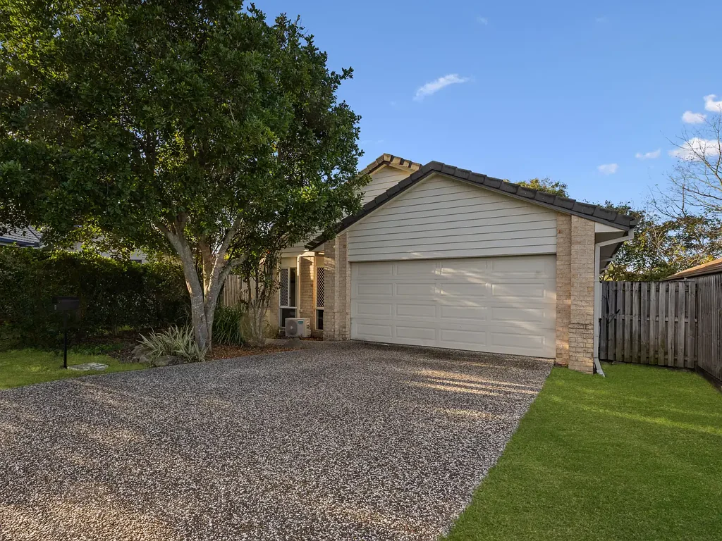 Redbank Plains 4Moenga NO LEASE - READY TO MOVE IN