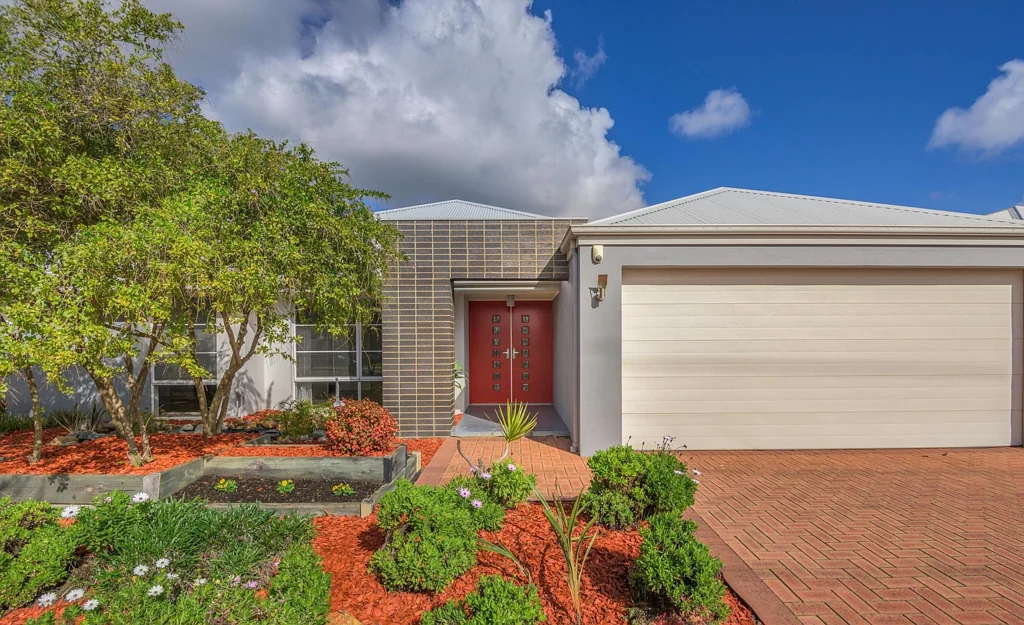 Harrisdale 4chambre Love at First Sight... Welcome Home! approx. 603sqm. -UNDER OFFER