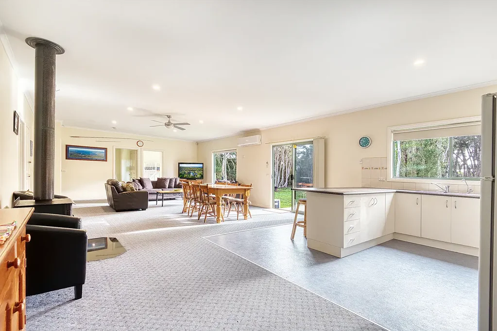 Walkerville 4部屋 LARGE FAMILY HOME IN WALKERVILLE