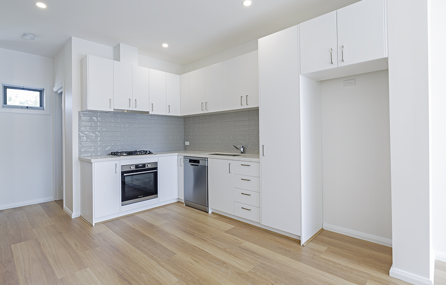 UNIT 5 36 SHOWERS ST, PRESTON VIC 3072, 0房, 0浴, Townhouse