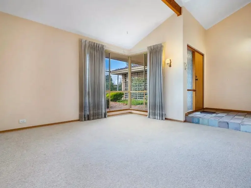 Family Home in Sought-After Booragoon