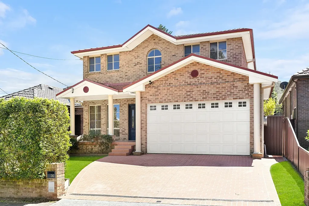 Pagewood 5कमरा Expansive Family Home with Multiple Living Areas and Pool