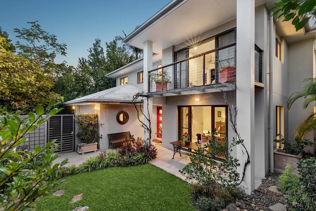 Tewantin 4房  Spacious Family Home with Pool and Dual Ensuites