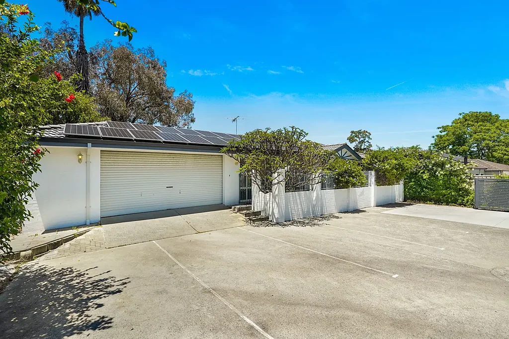 332 Alexander Drive, Dianella, WA 6059