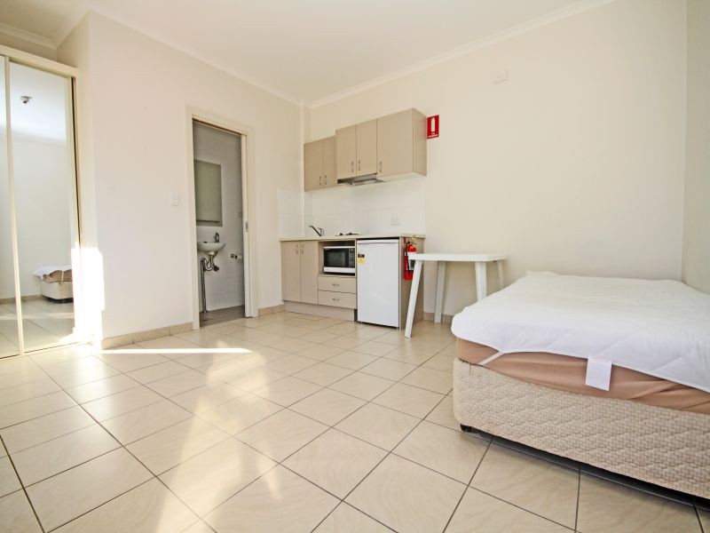 UNIT 18 12 THE BOULEVARDE, LAKEMBA NSW 2195, 0 phòng ngủ, 0 phòng tắm, Unit