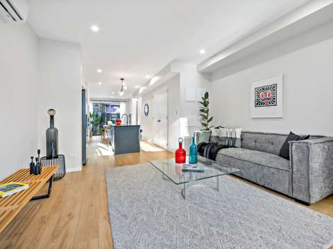 Hobsonville 2房  We Like it Modern & Perfectly Positioned