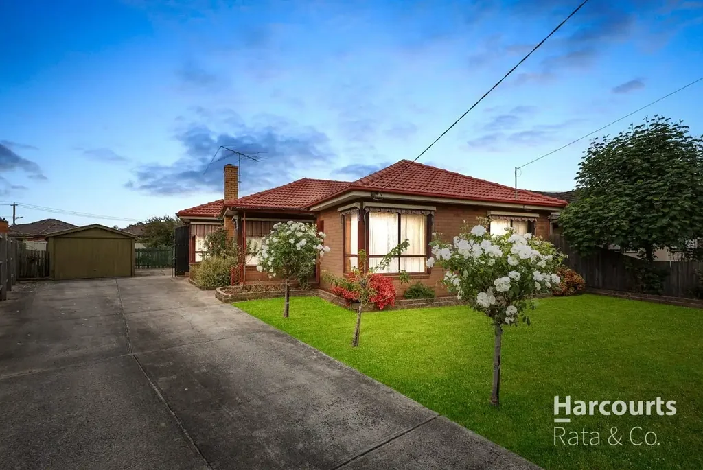 Spacious Family Home in the Heart of Lalor