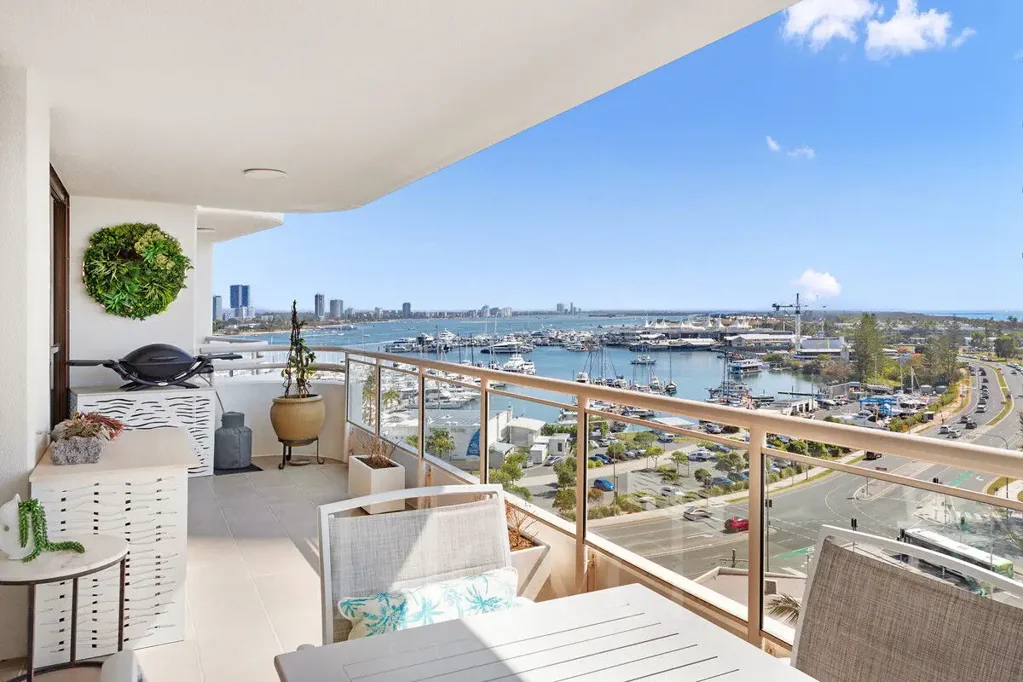 40/3 Cunningham Avenue, Main Beach, QLD 4217