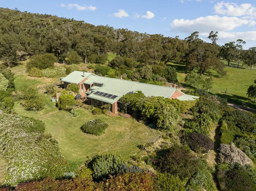 140 Toomeys Lane, Chintin, VIC 3756