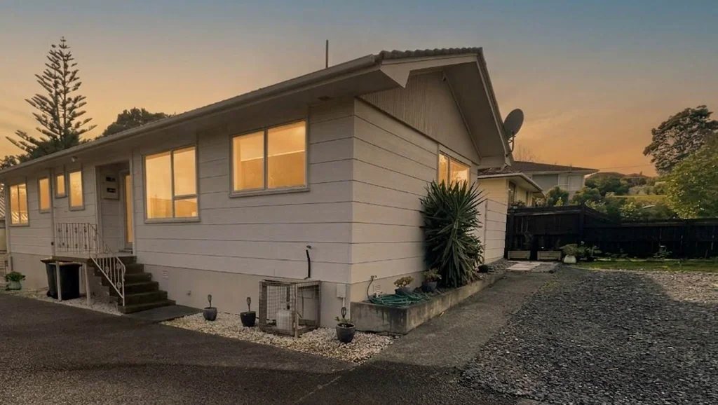 Sunny home in Sunnyvale!