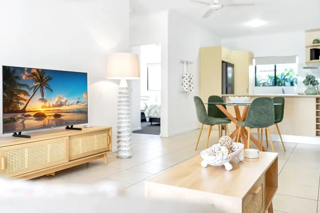Trinity Beach 2房  Effortless Coastal Living