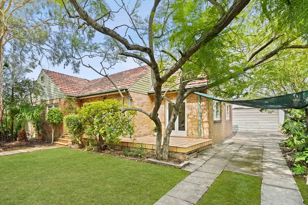 18 Nullawarra Avenue, Concord West, NSW 2138
