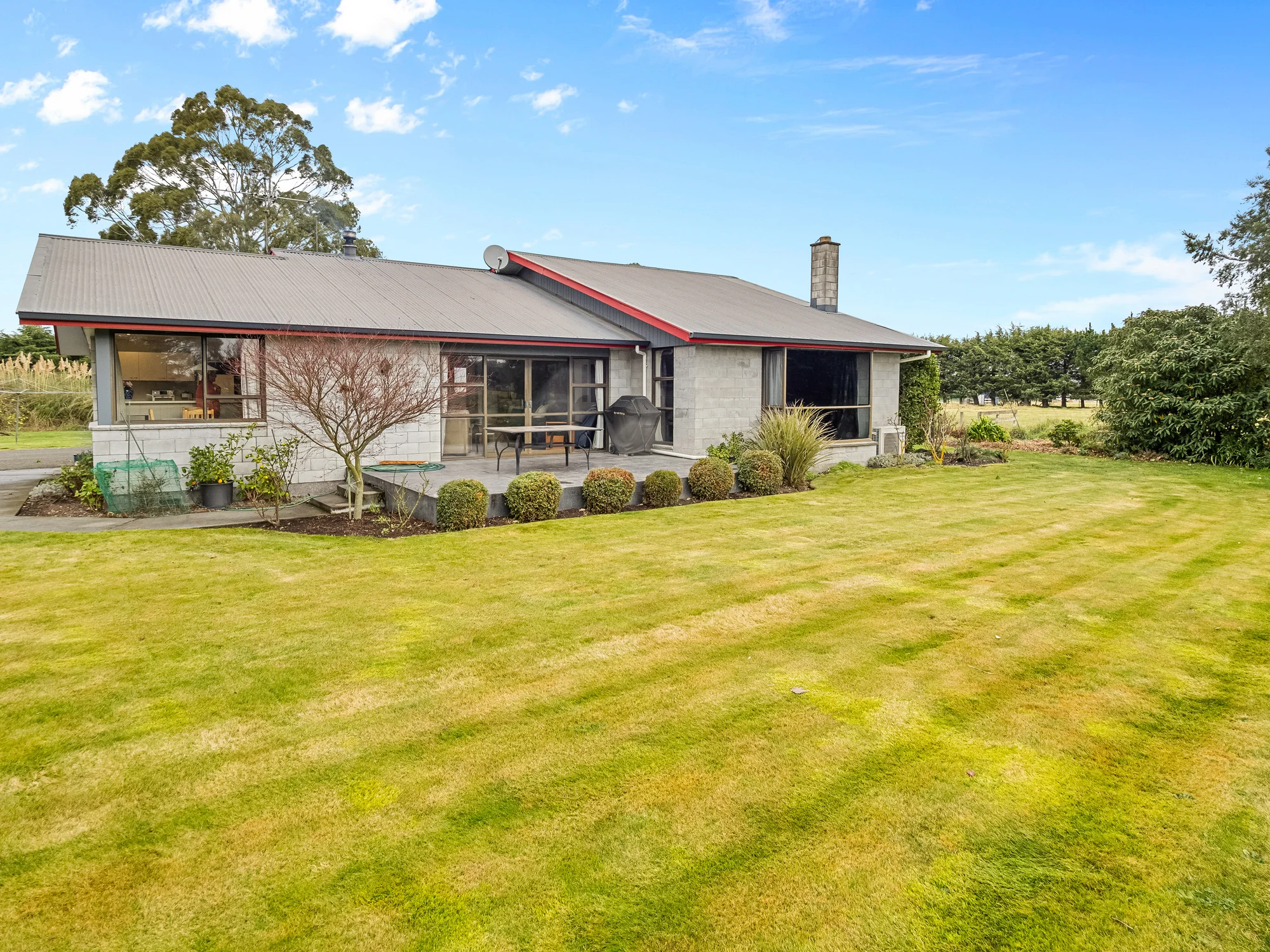 Fairton 3房 Country Living Close to Town.