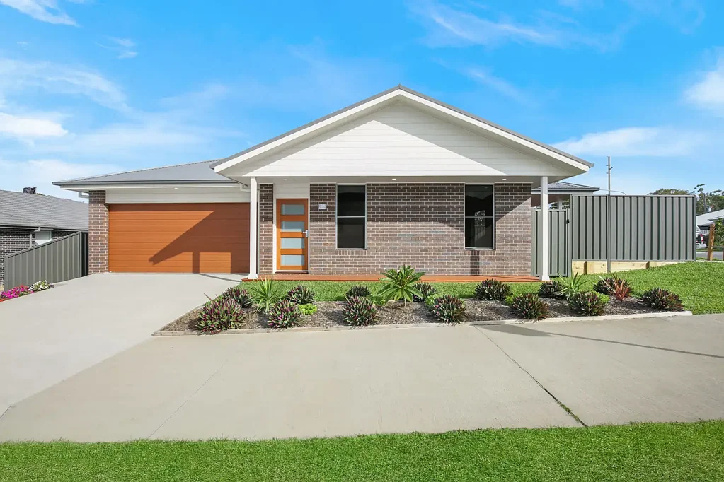 Modern Home with Comfort, Space & Convenience