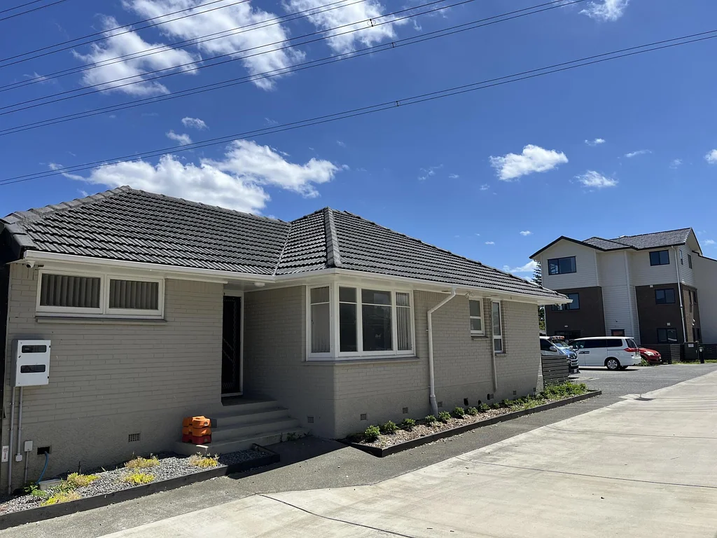 Mangere East, 4-bedroom family home