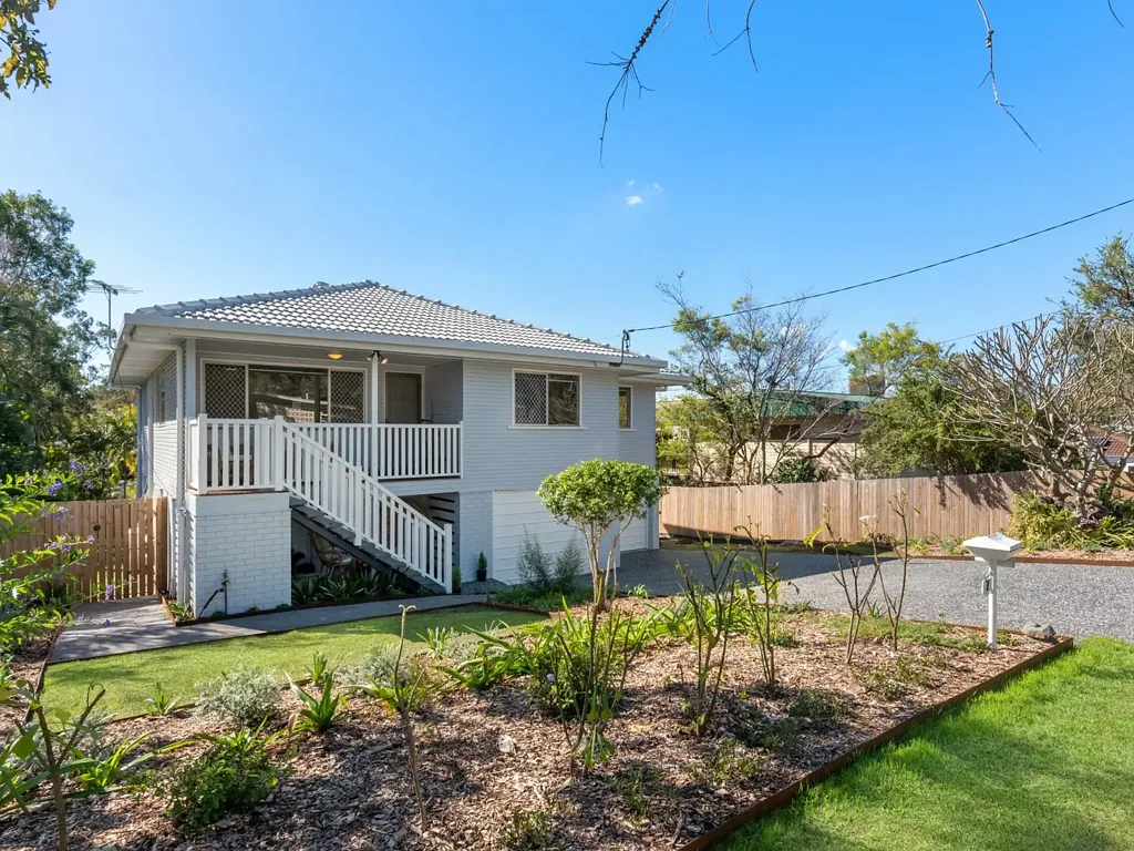 Family Home in Fantastic Location