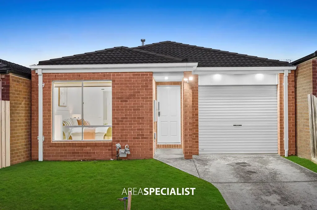 Carrum Downs 3Moenga Stylishly Renovated Family Home in a Prime Carrum Downs Location