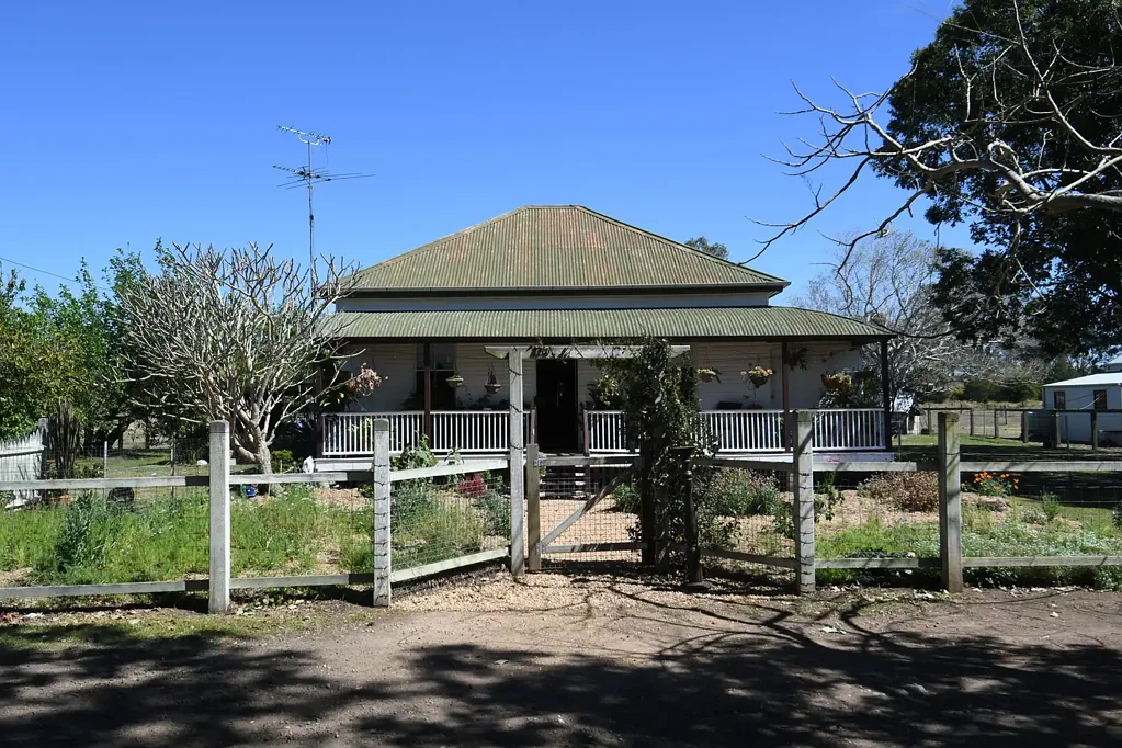 17 Fielding Road, Vernor, QLD 4306