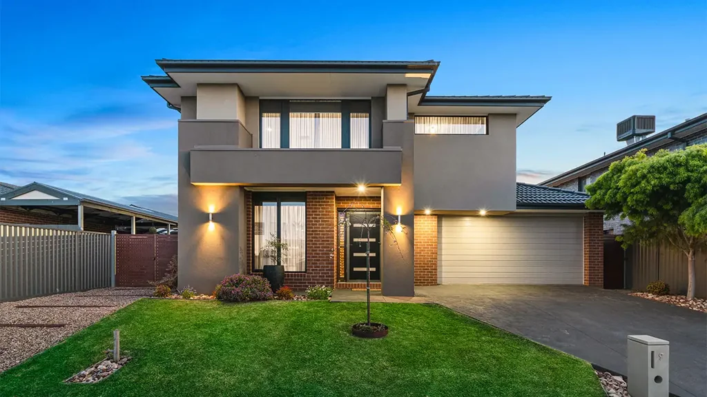 Lara 4 Slaapkamer Modern Family Luxury with Impressive Living and Entertaining Appeal
