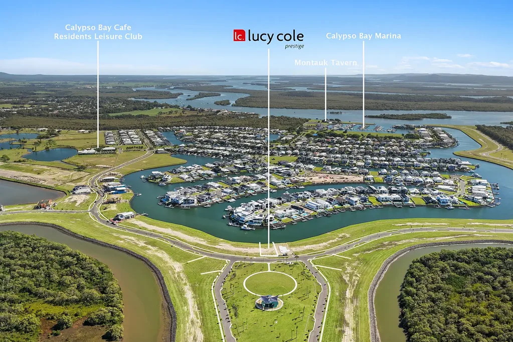 Jacobs Well  Waterfront Living Without Compromise - Prime Calypso Bay Homesite