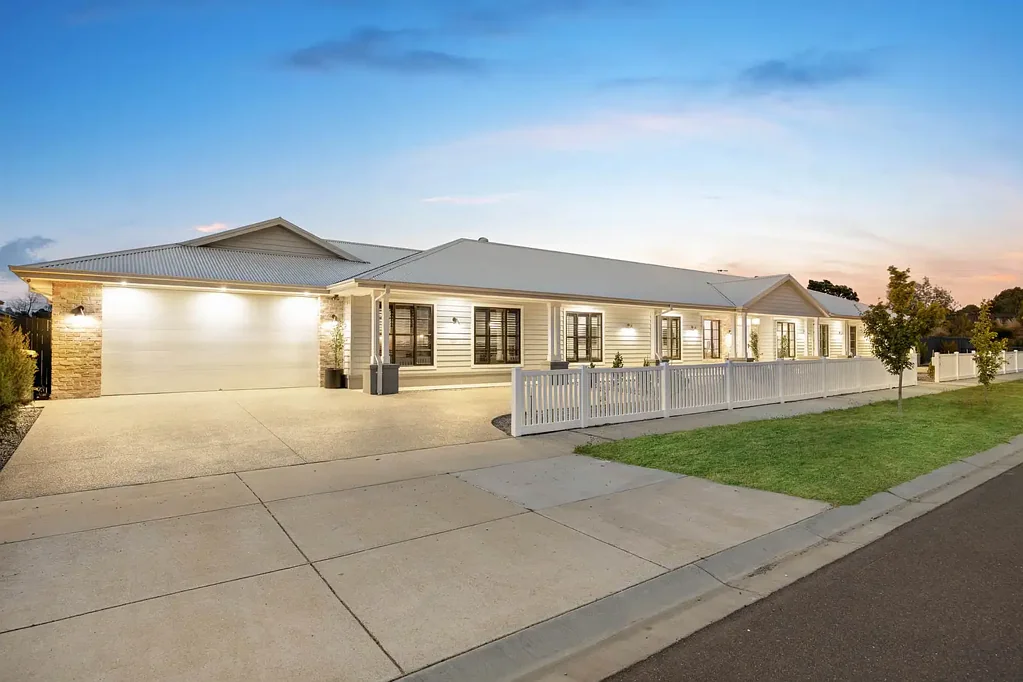 Gisborne 5房  By Private Appointment - Contact Agent