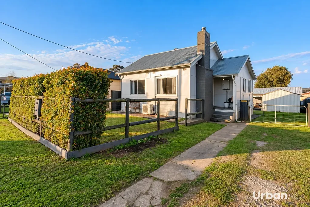 Charming Cottage Living in the Heart of Kurri Kurri