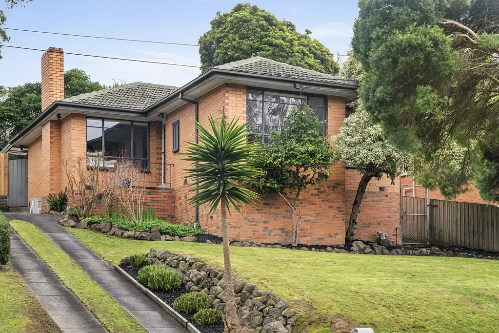 Watsonia North 3Zimmer Expressions of Interest Close Tuesday 15th September 5:00pm