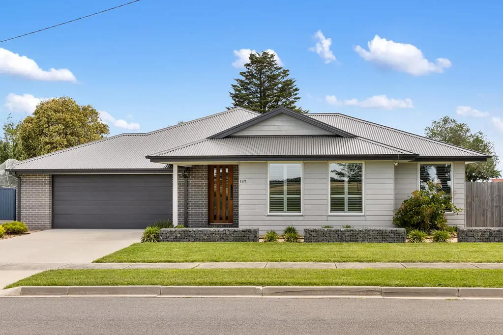147-149 High Street, Learmonth, VIC 3352