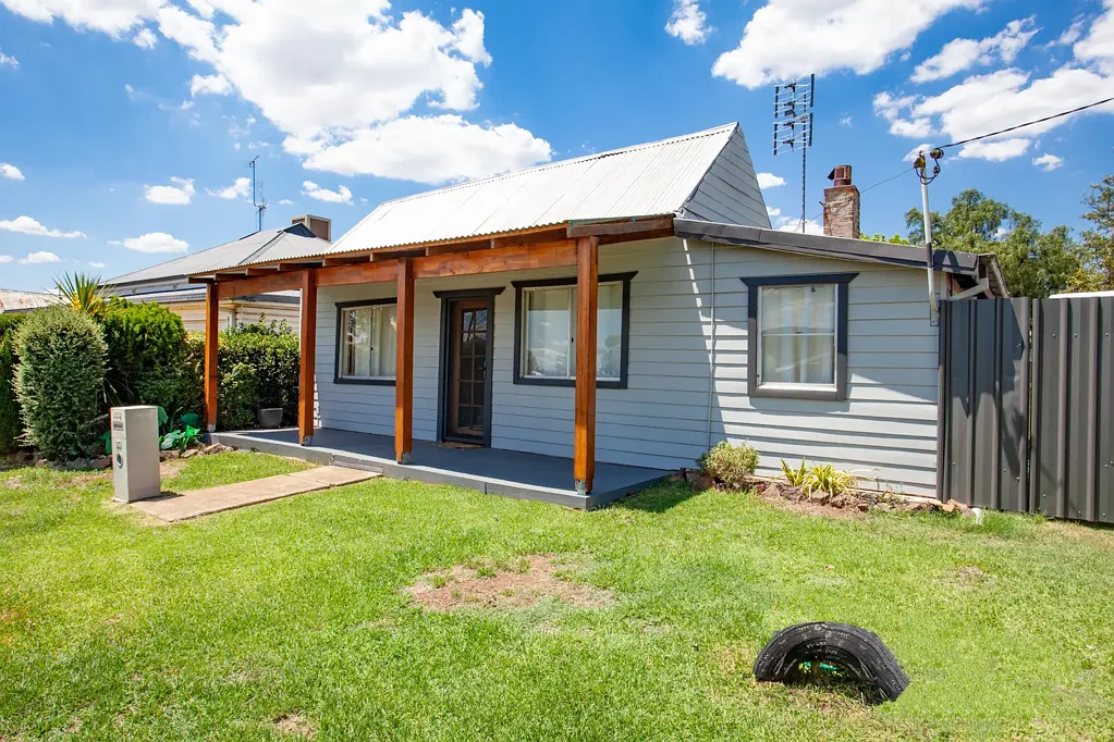 162 Pierce St, Wellington, NSW 2820