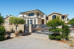 3 & 3a Throsby Street, Shelley